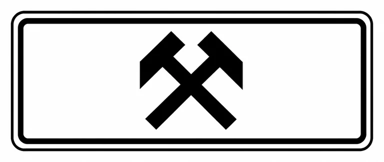 825. ceļa zīme 825. ceļa zīme